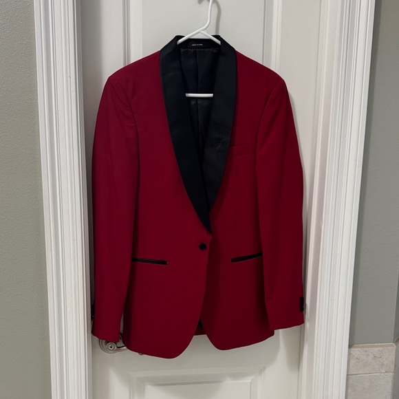 Egara Other - Egara Crimson Red Tuxedo Jacket with Black Satin Shawl Collar